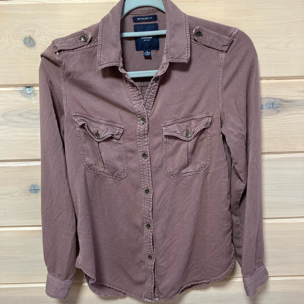 XS American Eagle dusty pink military shirt